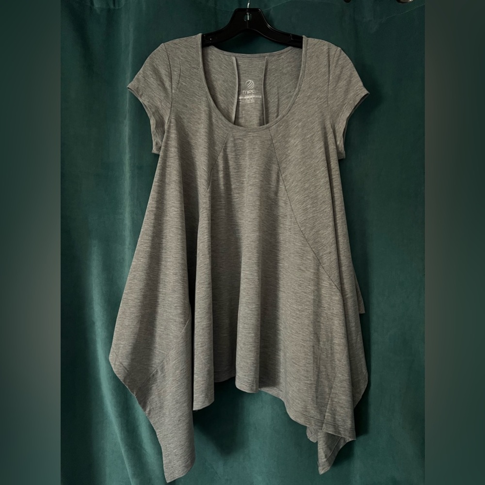 MPG Heathered Grey Handkerchief Hem T-shirt